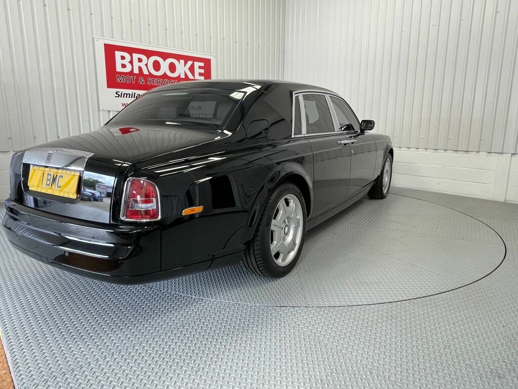 Rolls-Royce Phantom 6.7 4dr Black #5