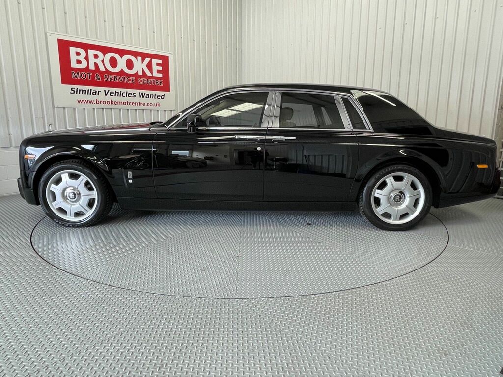Rolls-Royce Phantom 6.7 4dr Black #6