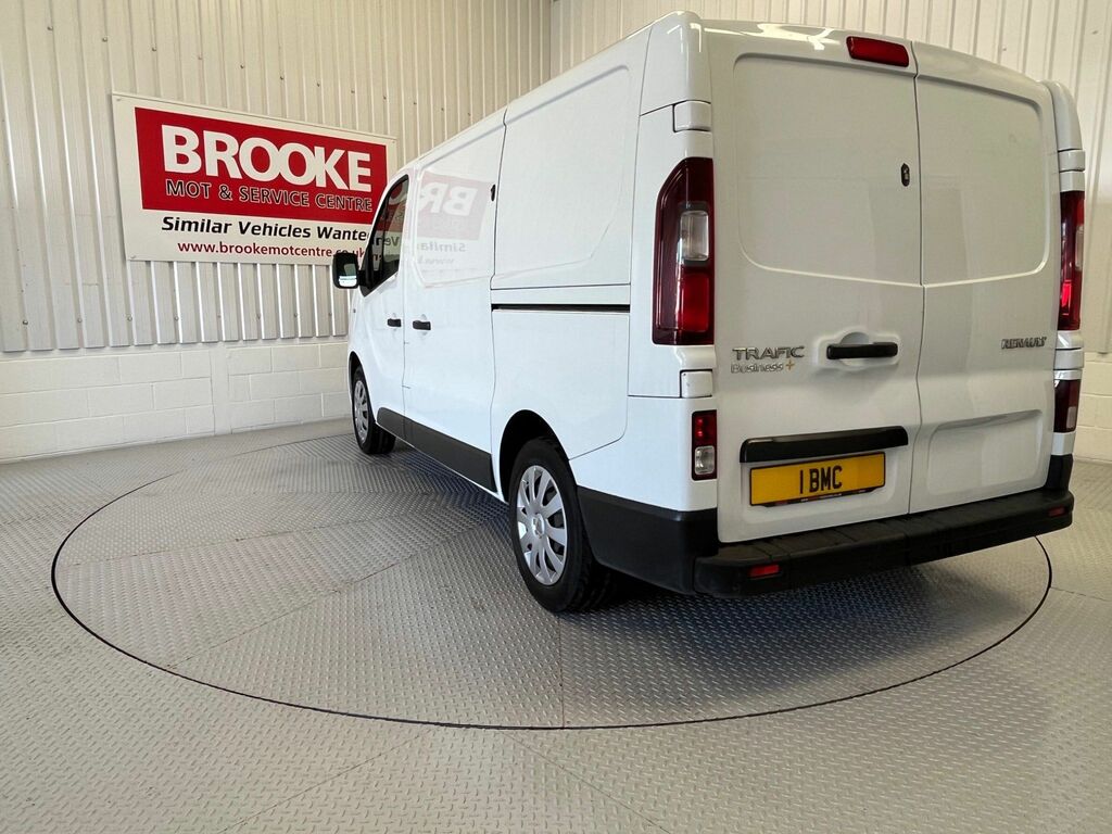 Renault Trafic 1.6 Dci 27 Business Swb Standard Roof Euro 6 SG19DXD White #3
