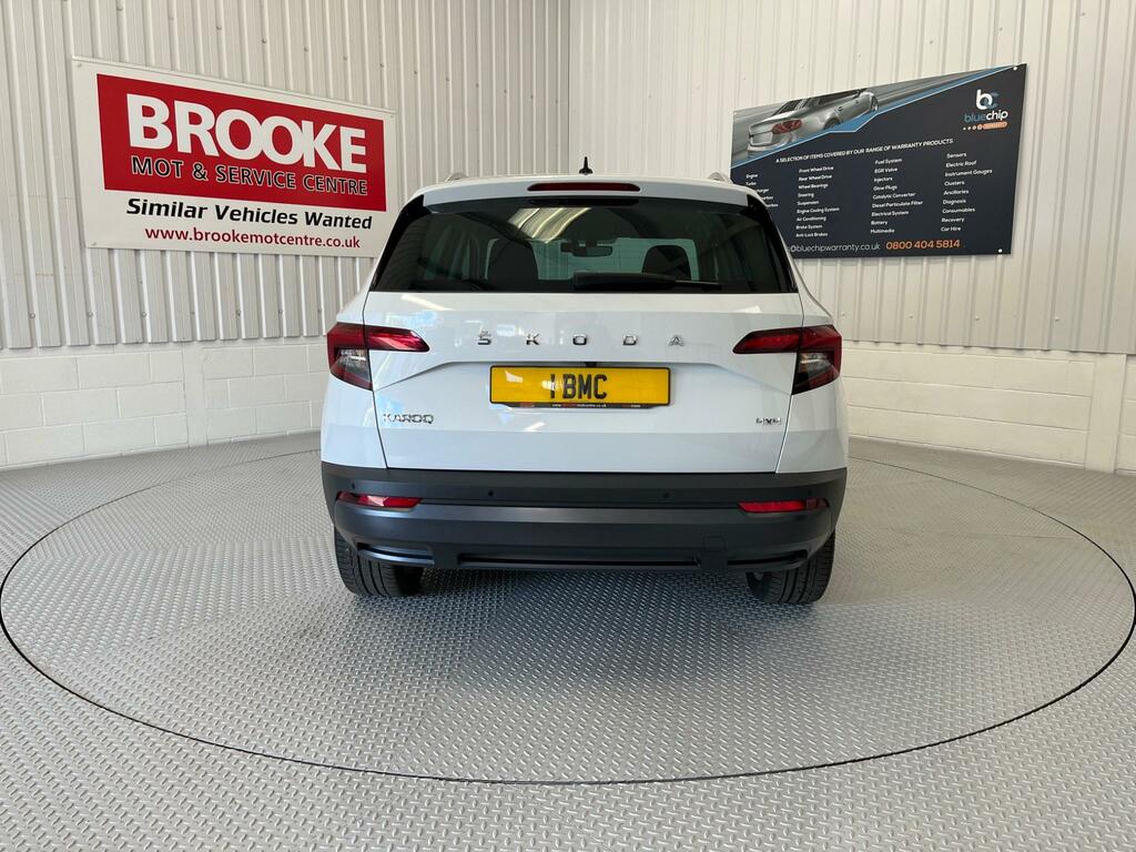 Skoda Karoq 2.0 Tdi Se L Dsg 4Wd Euro 6 Ss White #6