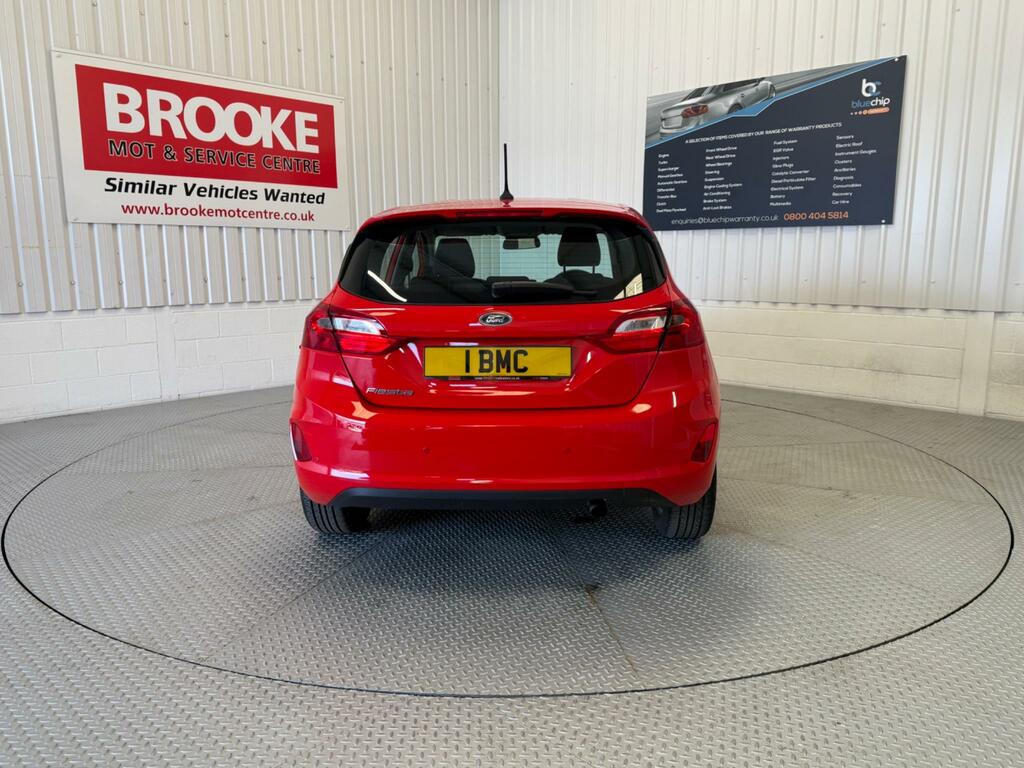Ford Fiesta 1.1 Ti-vct Zetec Euro 6 Ss ET67HVX Red #5