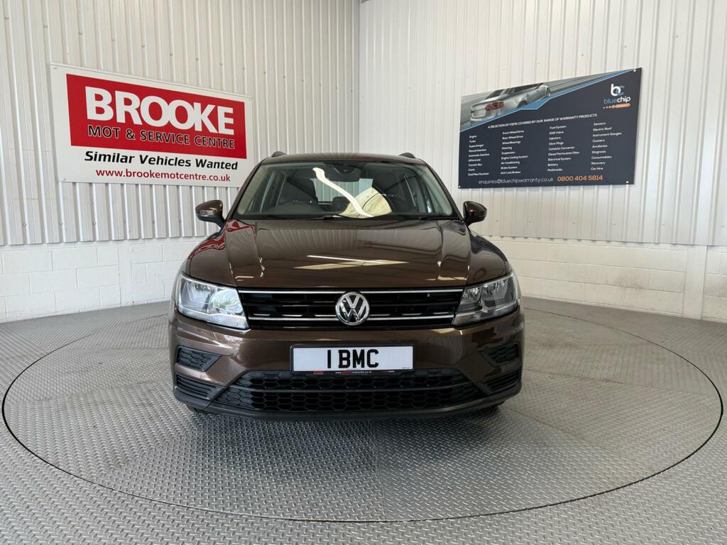 Volkswagen Tiguan 1.5 Tsi Evo S Suv Euro 6 Ss ND17REU Brown #4