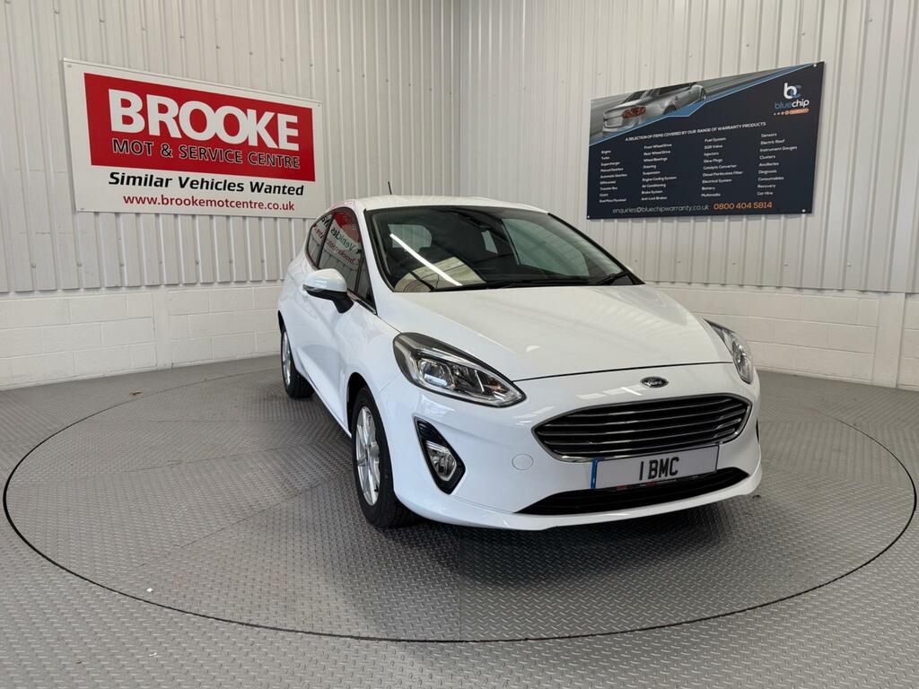 Ford Fiesta 1.0T Ecoboost Zetec Euro 6 Ss EK68UWW White