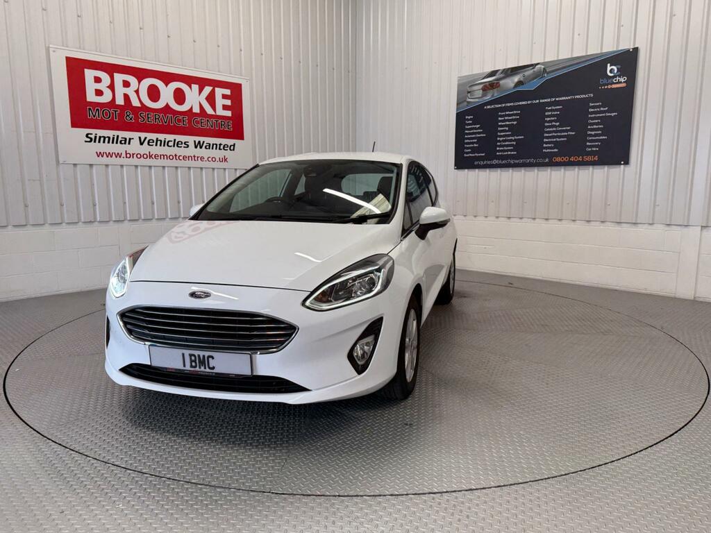 Ford Fiesta 1.0T Ecoboost Zetec Euro 6 Ss EK68UWW White #2
