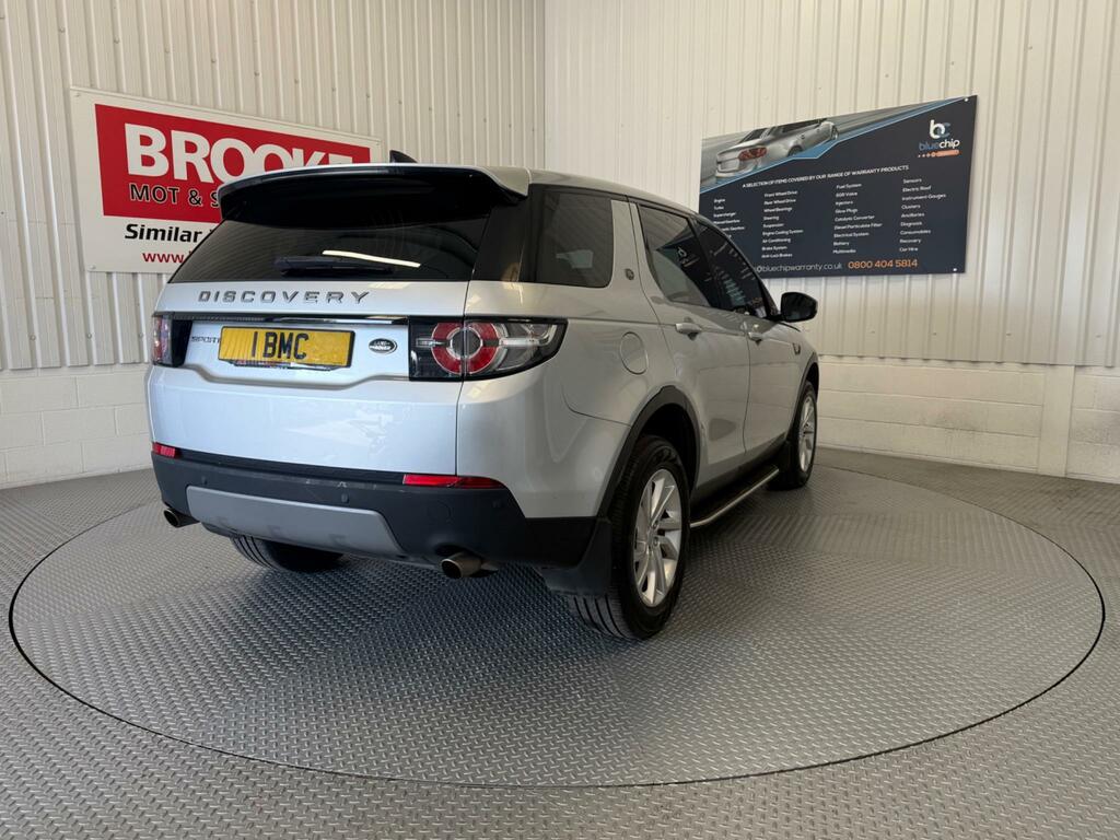 Land Rover Discovery Sport 2.0 Td4 Se Tech 4Wd Euro 6 Ss DP66XGK Silver #5