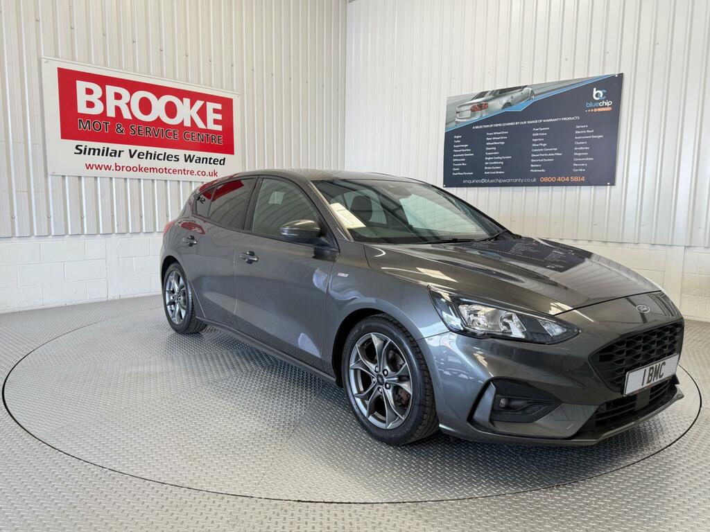 Ford Focus 1.0T Ecoboost St-line Euro 6 Ss VE68UUC Grey