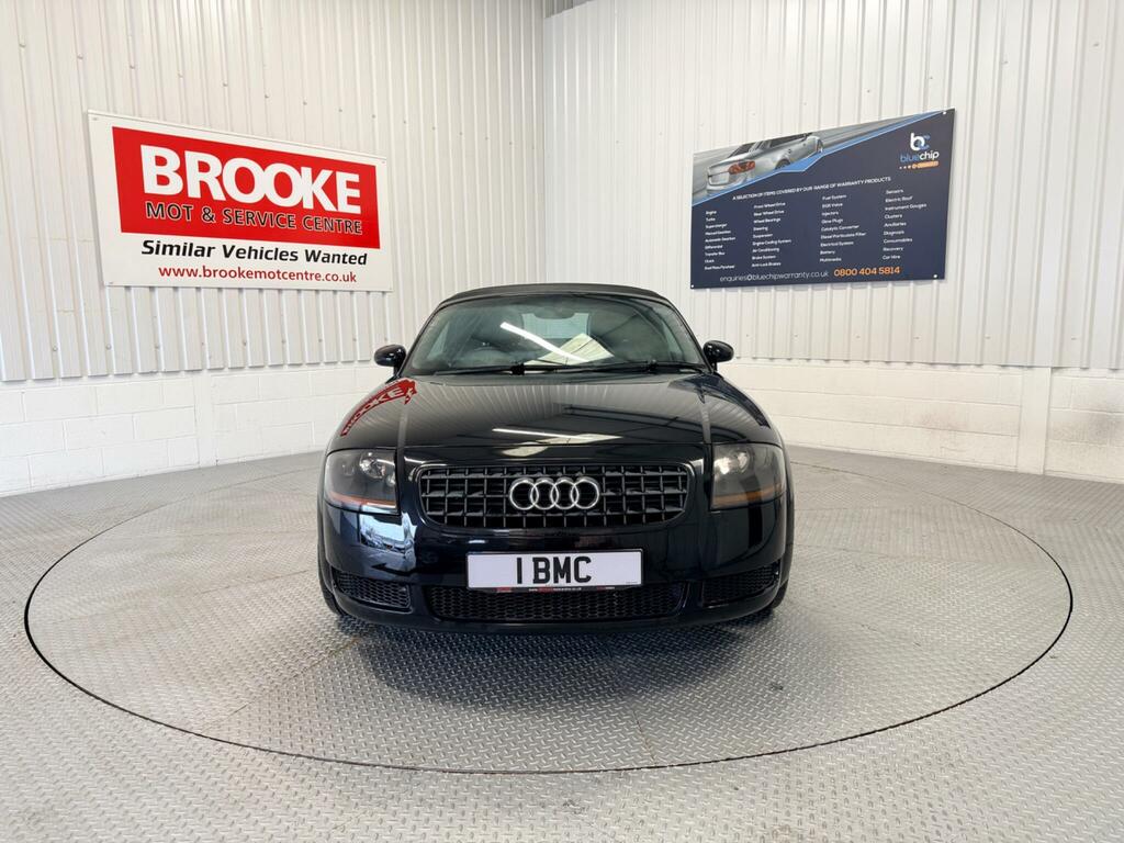 Audi TT 1.8T Roadster HJ05VJV Black #3