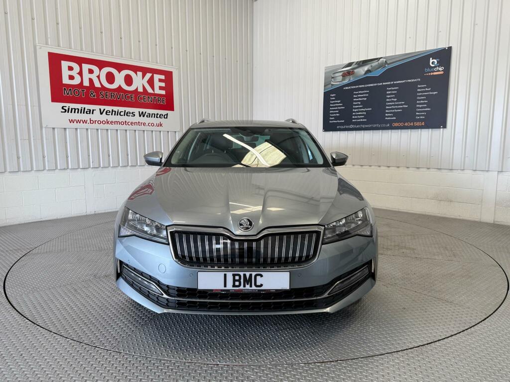Skoda Superb 1.4 Tsi Iv 13Kwh Se Technology Dsg Euro 6 Ss BJ70LSL Grey #2