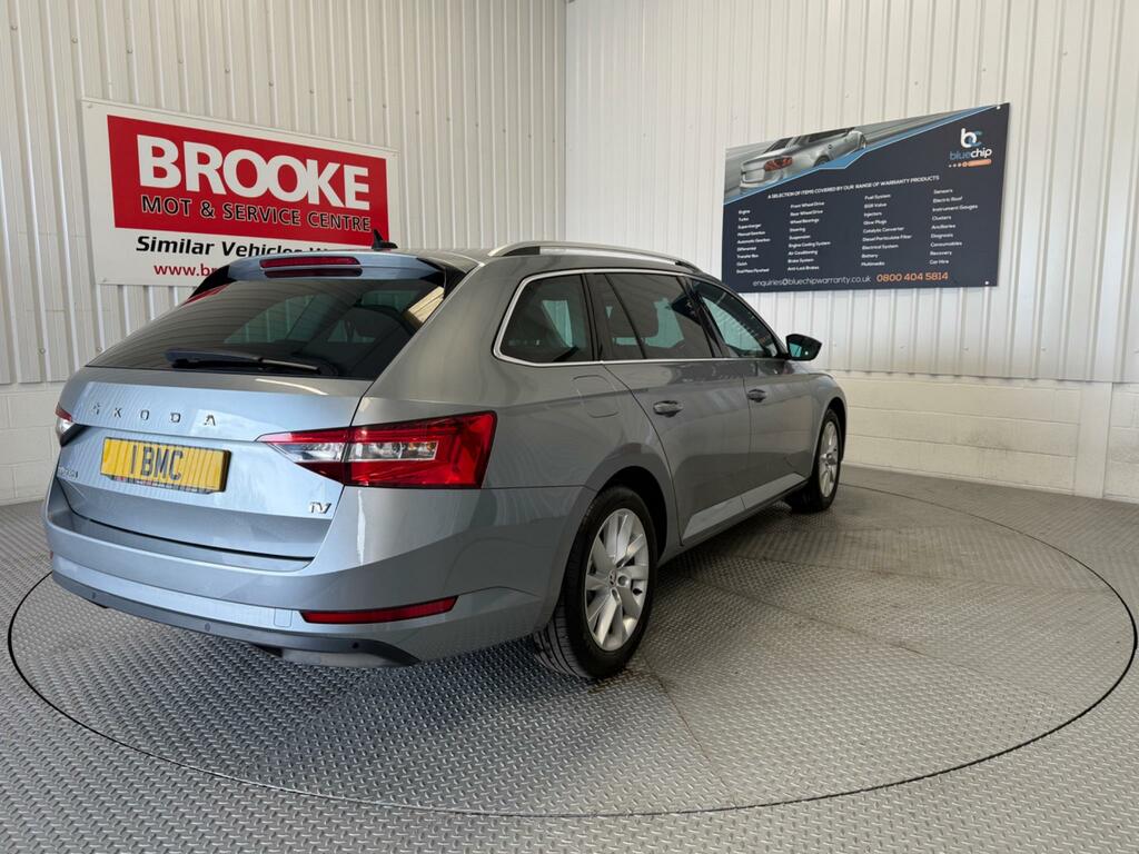 Skoda Superb 1.4 Tsi Iv 13Kwh Se Technology Dsg Euro 6 Ss BJ70LSL Grey #5