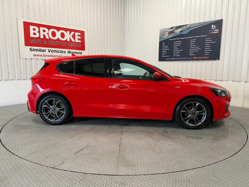 Ford Focus 1.0T Ecoboost St-line Euro 6 Ss EP19ULH Red #5