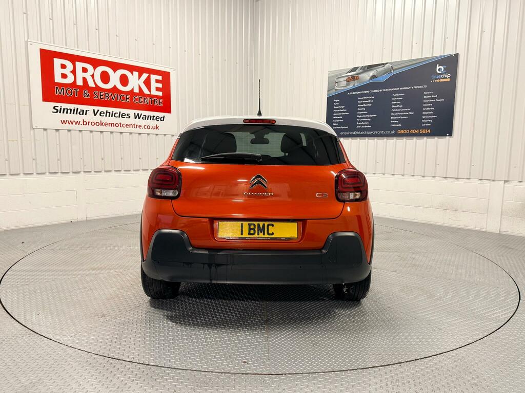Citroen C3 1.2 Puretech Flair Euro 6 LF67URC Orange #4