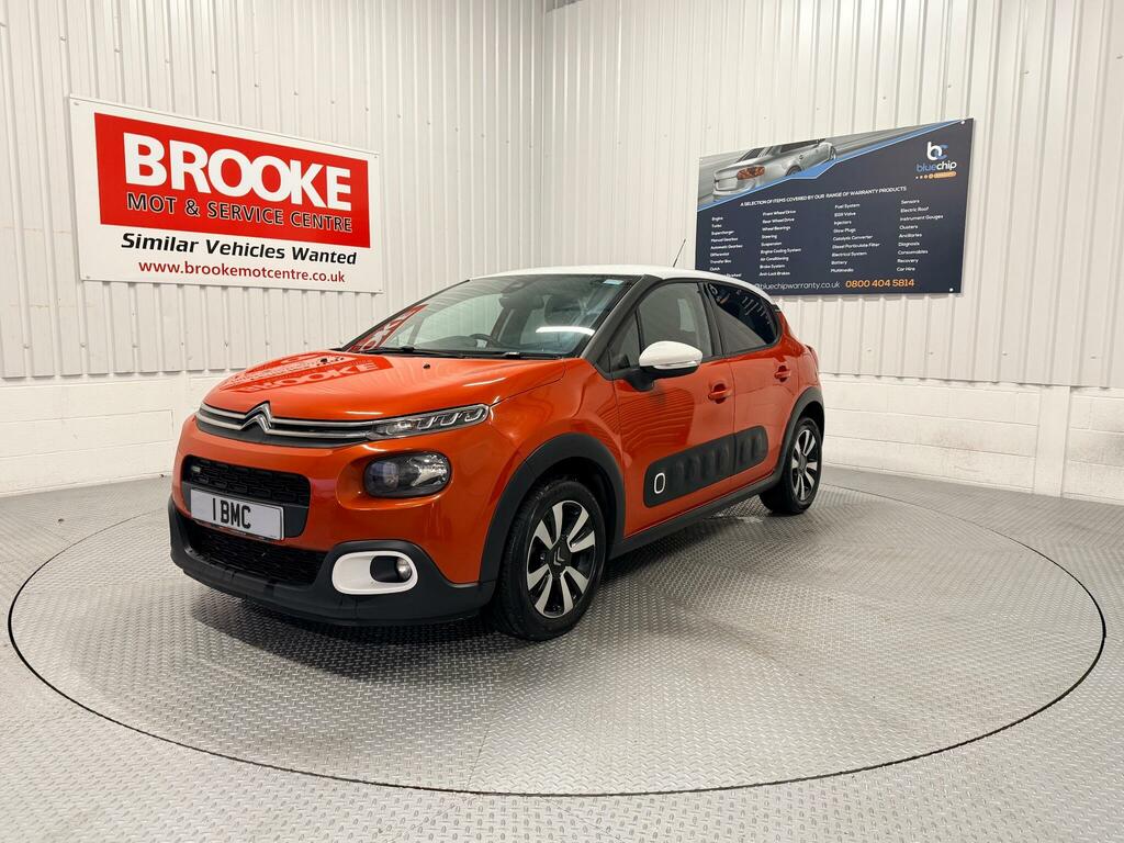 Citroen C3 1.2 Puretech Flair Euro 6 LF67URC Orange #2