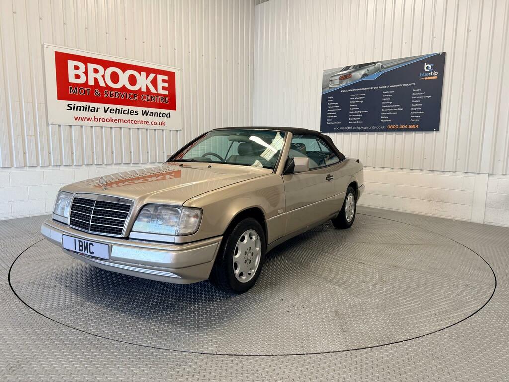 Mercedes-Benz E Class 2.2 E220 Cabriolet N65JDE Silver #2