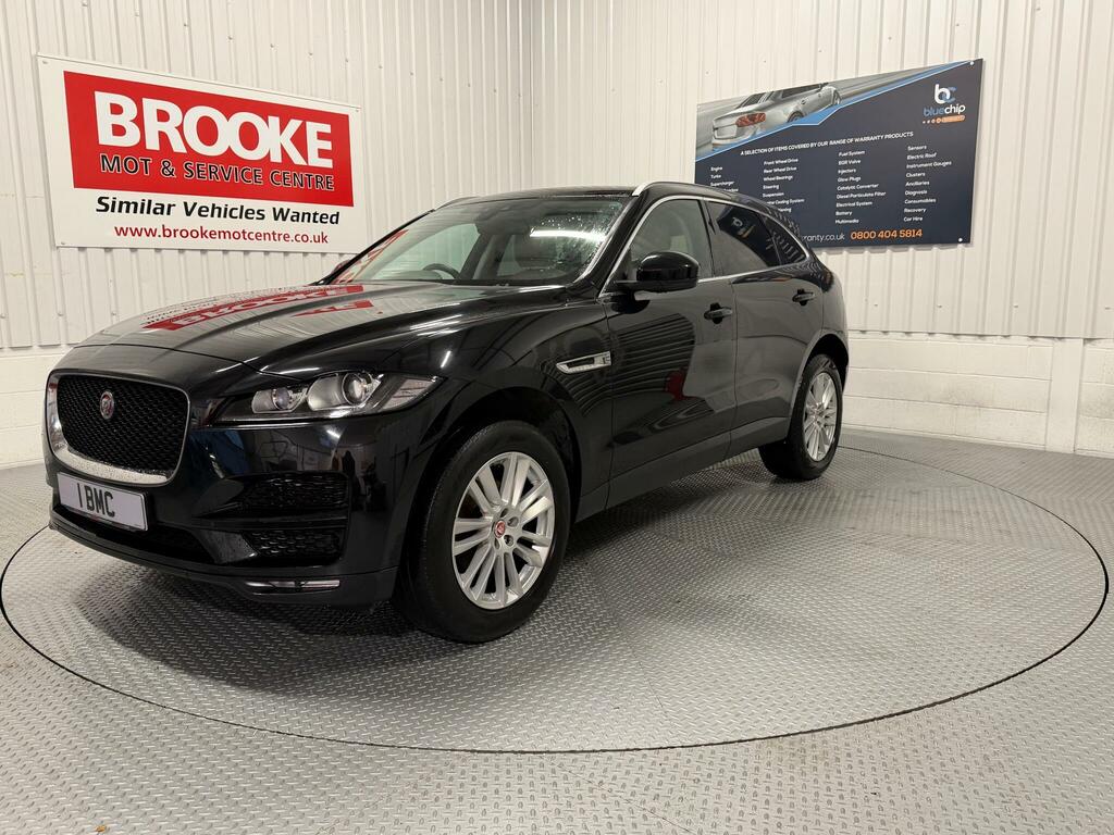 Jaguar F-Pace 2.0 D240 Portfolio Awd Euro 6 Ss WU67RVZ Black #2