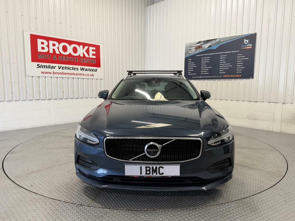Volvo V90 2.0 D4 Momentum Plus Euro 6 Ss KR69XZZ Blue #3