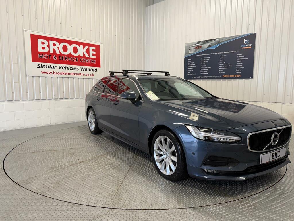 Volvo V90 2.0 D4 Momentum Plus Euro 6 Ss Blue