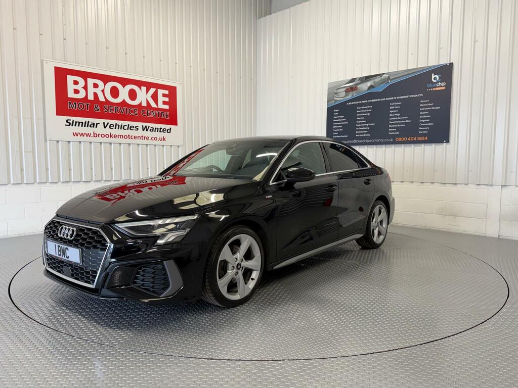Audi A3 1.5 Tfsi 35 S Line S Tronic Euro 6 Ss FL70DGX Black #2