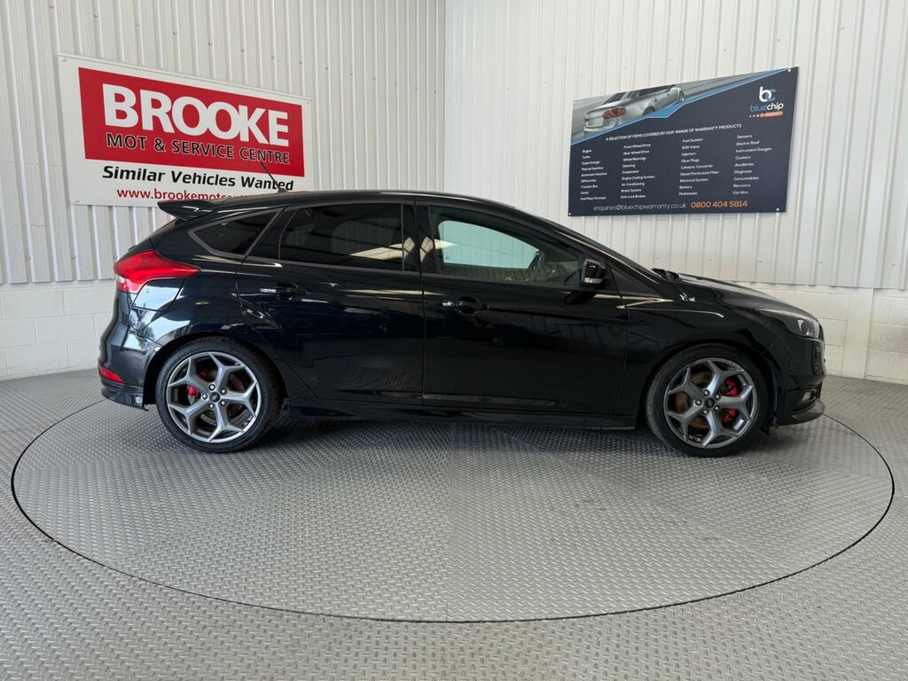 Ford Focus 2.0 Tdci St-3 Euro 6 Ss PY67EJE Black #4