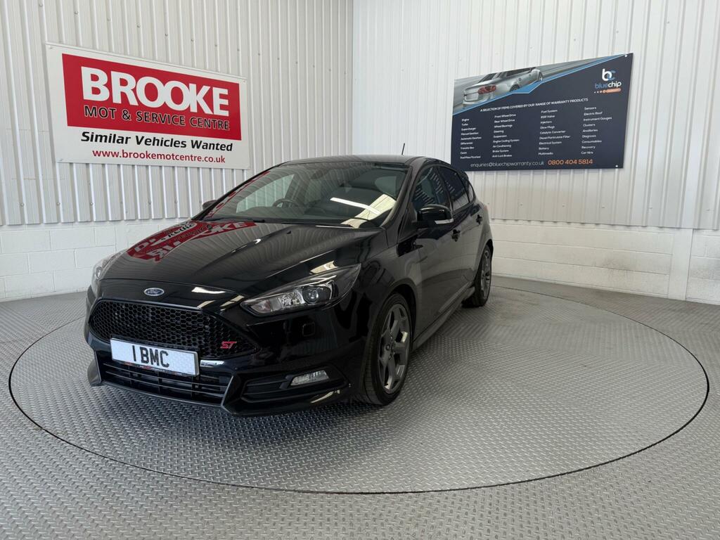Ford Focus 2.0 Tdci St-3 Euro 6 Ss PY67EJE Black #2