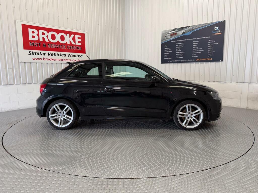 Audi A1 1.4 Tfsi S Line Euro 5 Ss MK61UKA Black #2