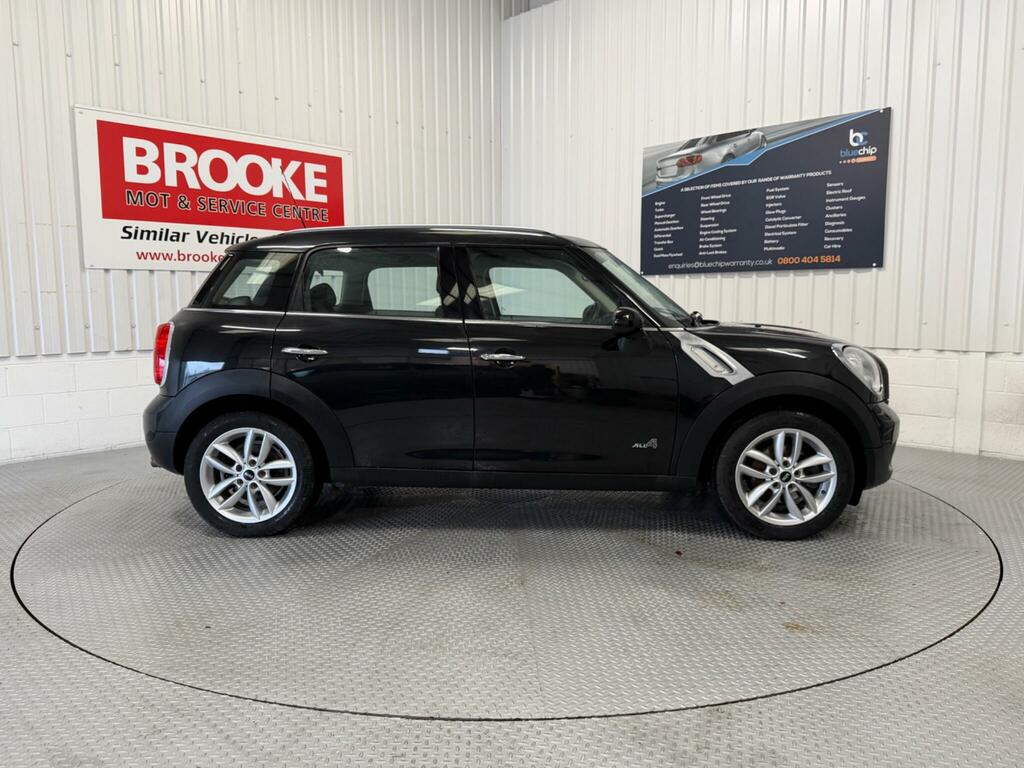 Mini Countryman 1.6 Cooper All4 Euro 6 Ss YM14GGJ Black #2