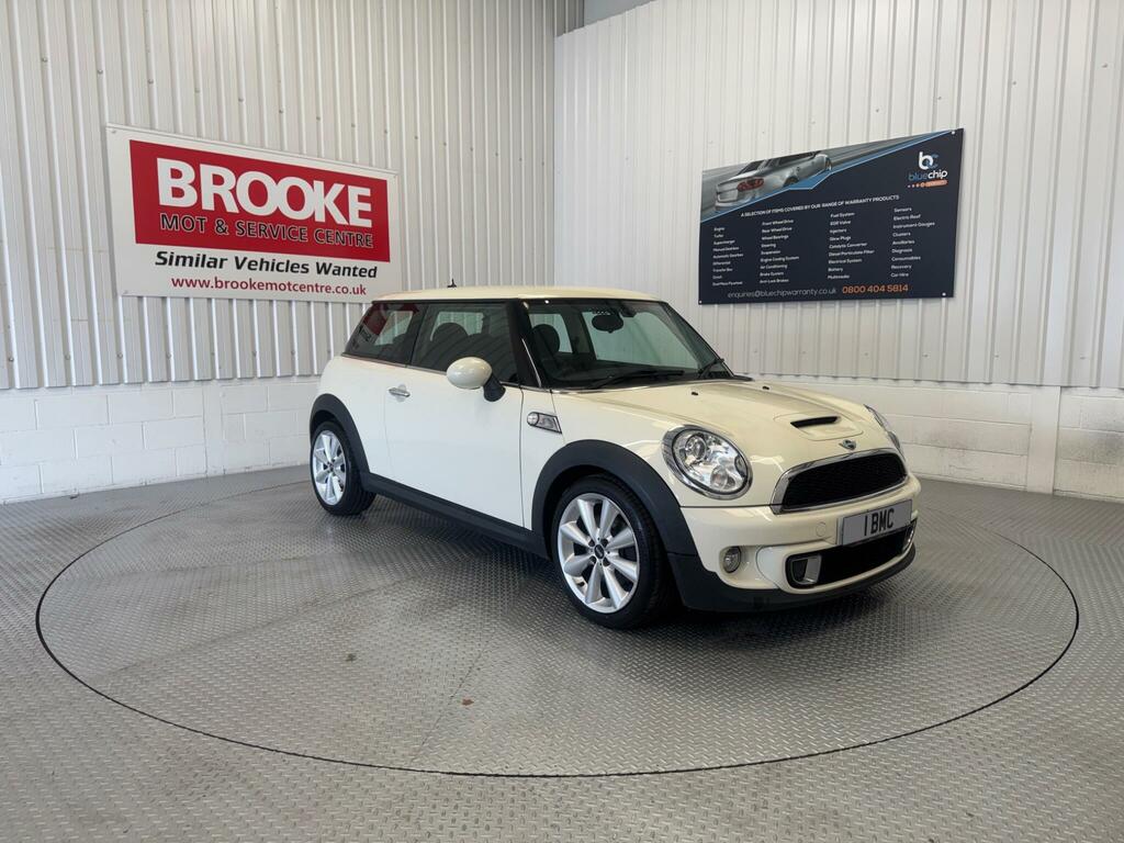 Mini Hatch 1.6 Cooper S Euro 5 Ss White