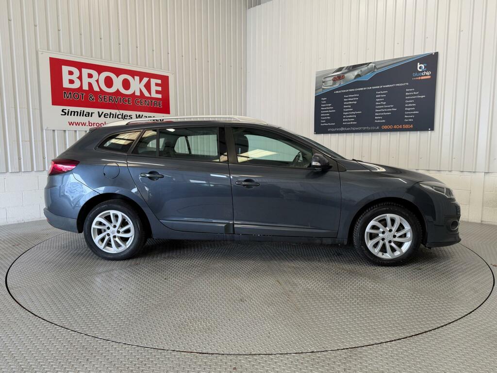Renault Megane 1.5 Dci Dynamique Nav Sport Tourer Euro 6 Ss AK65ORJ Grey #2