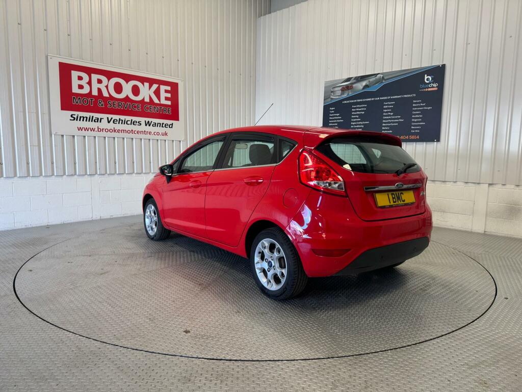Ford Fiesta 1.4 Tdci Dpf Zetec AP11AGZ Red #5