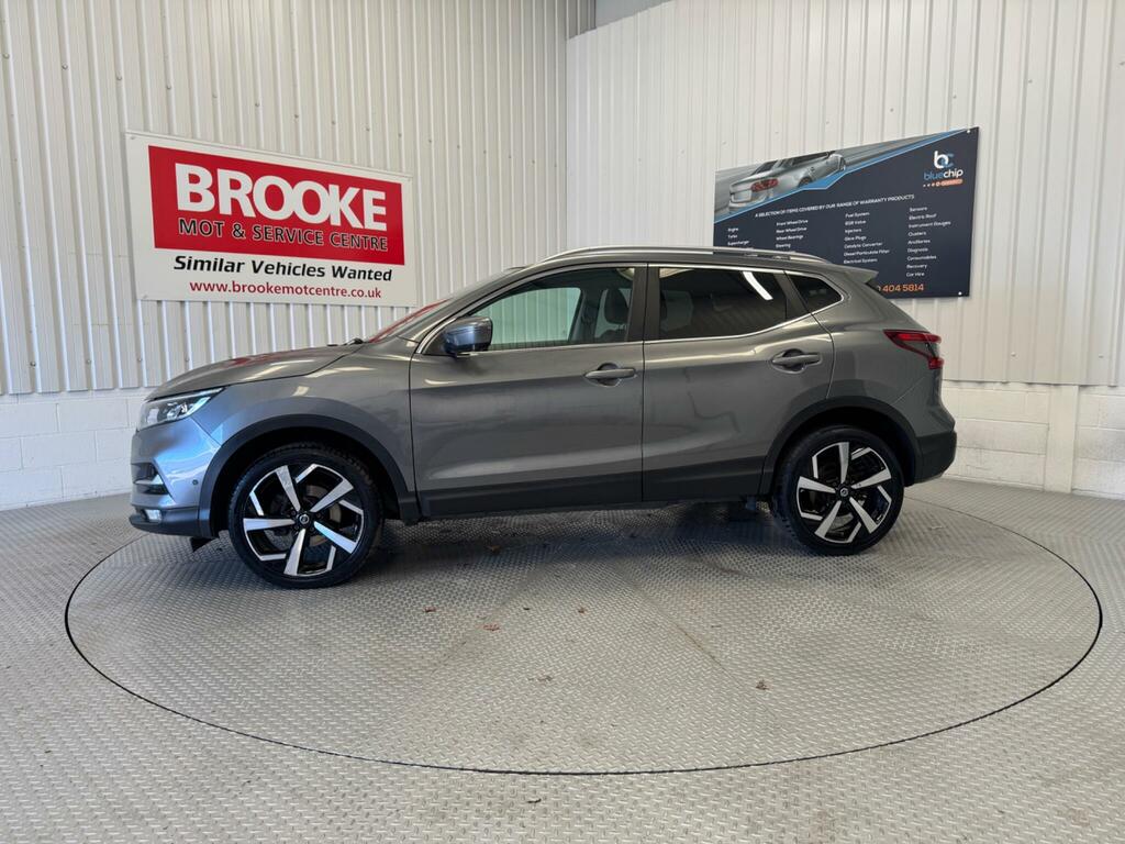 Nissan Qashqai 1.3 Dig-t Tekna Euro 6 Ss GM68NKO Grey #4