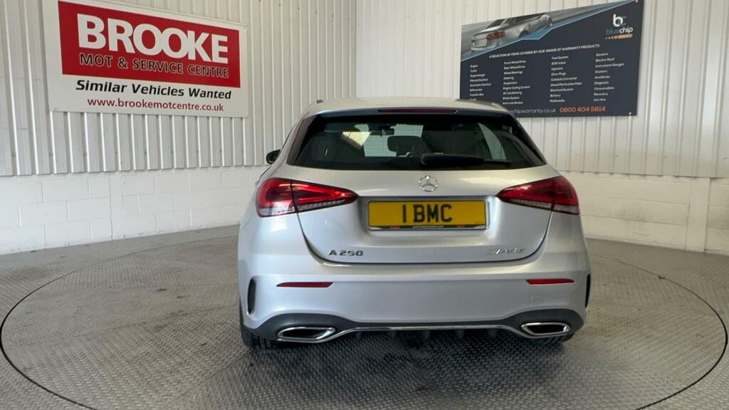 Mercedes-Benz A Class 2.0 A250 Amg Line 7G-dct Euro 6 Ss WF68JJK Silver #4