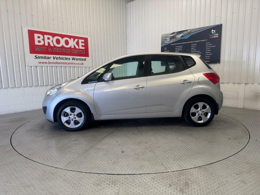 Kia Venga 1.4 Crdi 2 Euro 5 Silver #4