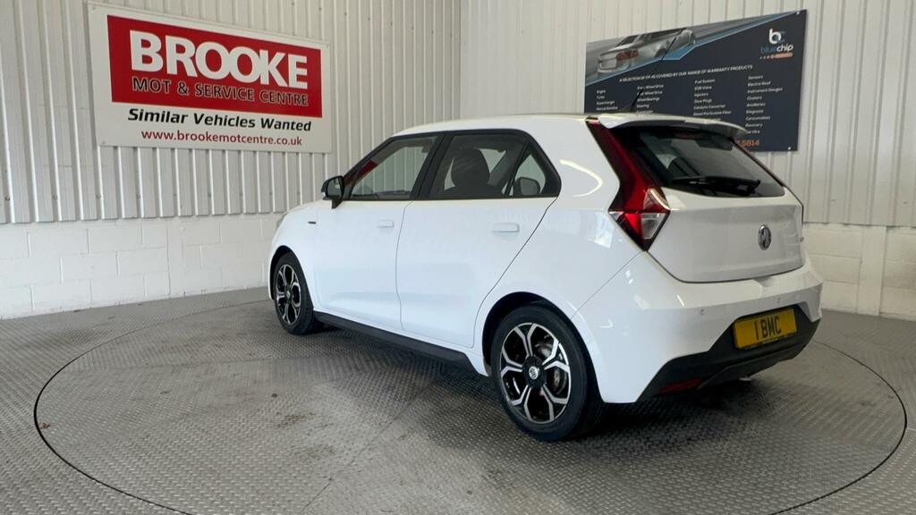 MG MG3 1.5 Vti-tech Excite Euro 6 Ss RF68XNE White #5