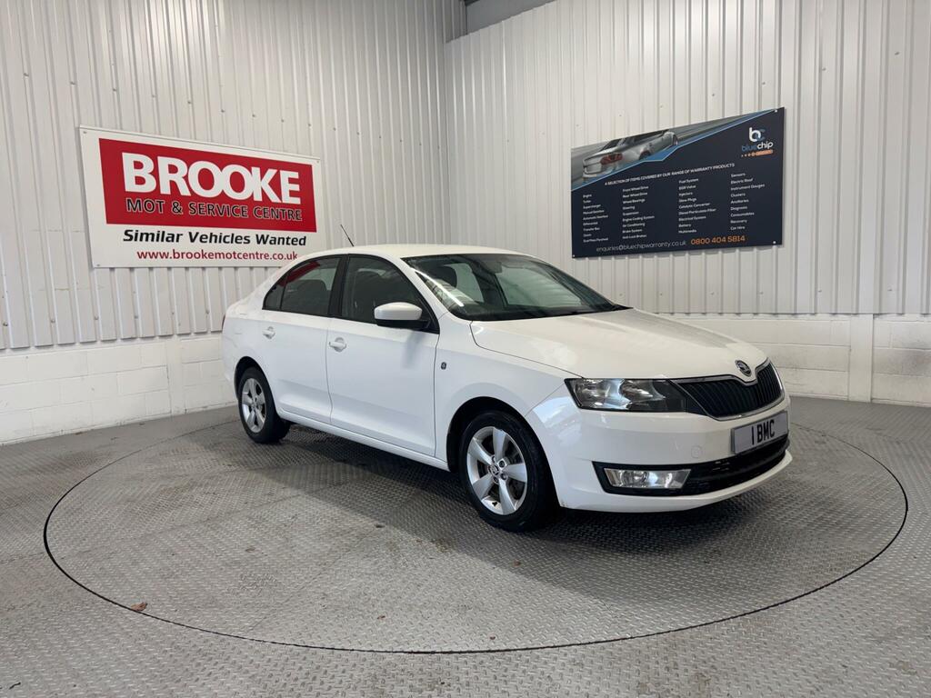 Skoda Rapid 1.6 Tdi Se Euro 5 White