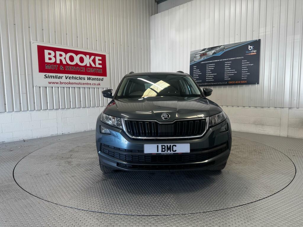 Skoda Kodiaq 2.0 Tdi Se 4Wd Euro 6 Ss 5 Seat NU68AVX Grey #2