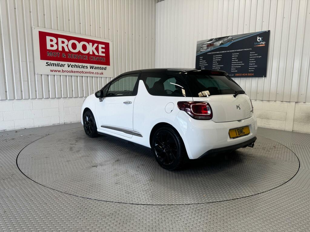 DS DS 3 1.2 Puretech Connected Chic Euro 6 Ss CP18JZD White #5