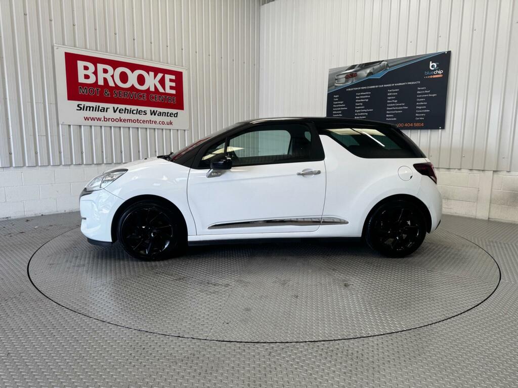 DS DS 3 1.2 Puretech Connected Chic Euro 6 Ss CP18JZD White #4