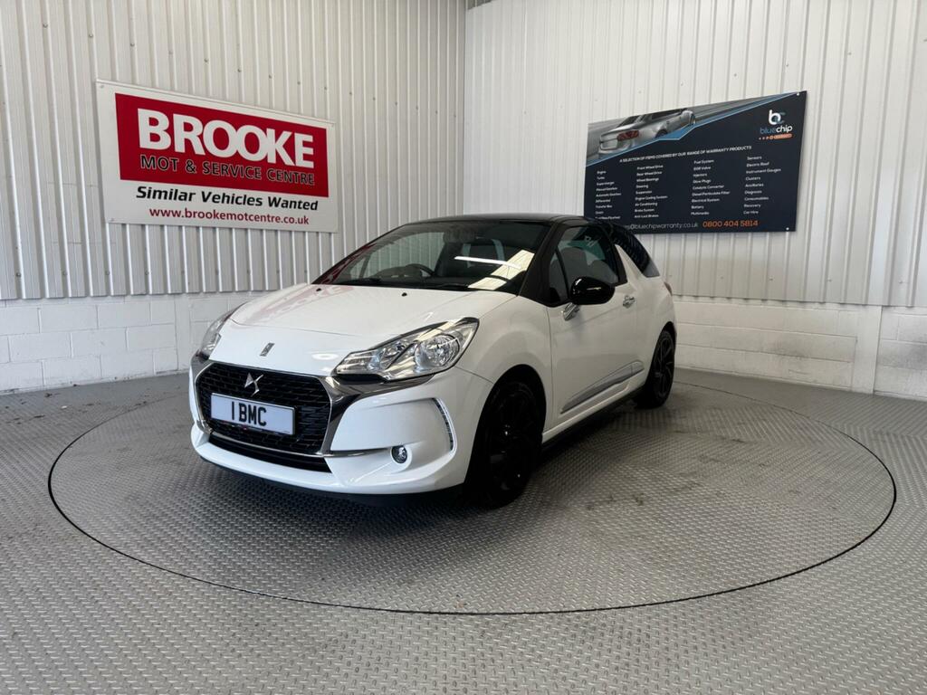 DS DS 3 1.2 Puretech Connected Chic Euro 6 Ss CP18JZD White #3