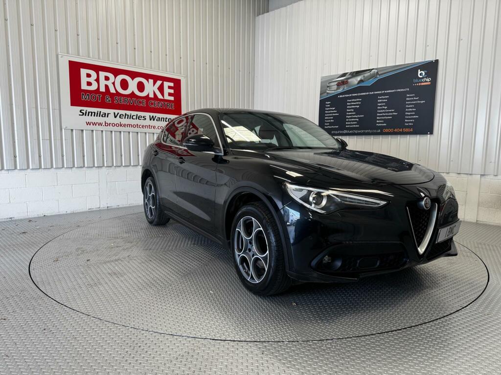 Alfa Romeo Stelvio 2.2 Td Speciale Q4 Awd Euro 6 Ss Black