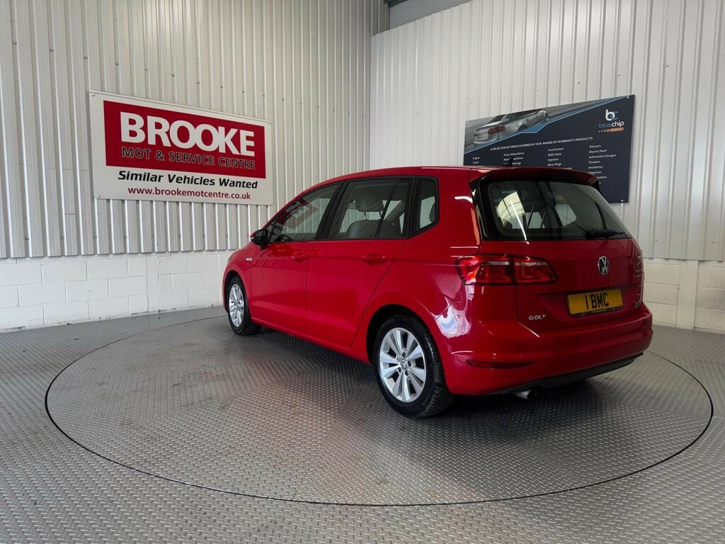 Volkswagen Golf SV Mpv 1.0 Tsi Se Bluemotion Euro 6 Ss 20171 OE17LNW Red #5