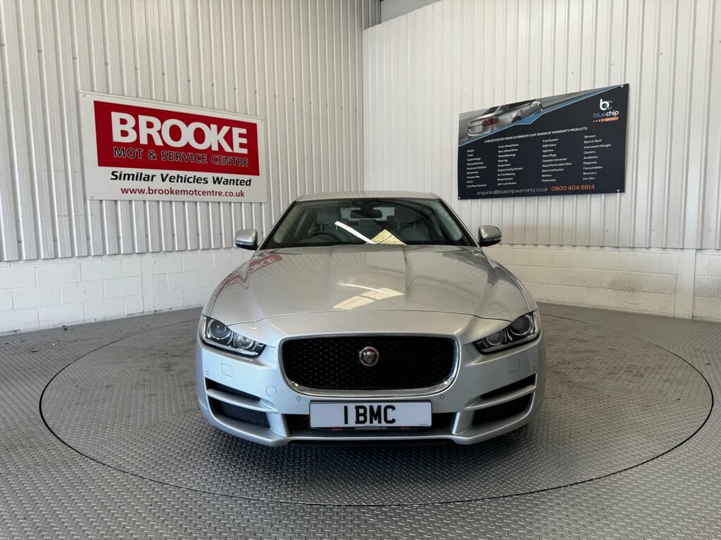 Jaguar XE 2.0D Portfolio Euro 6 Ss Silver #2