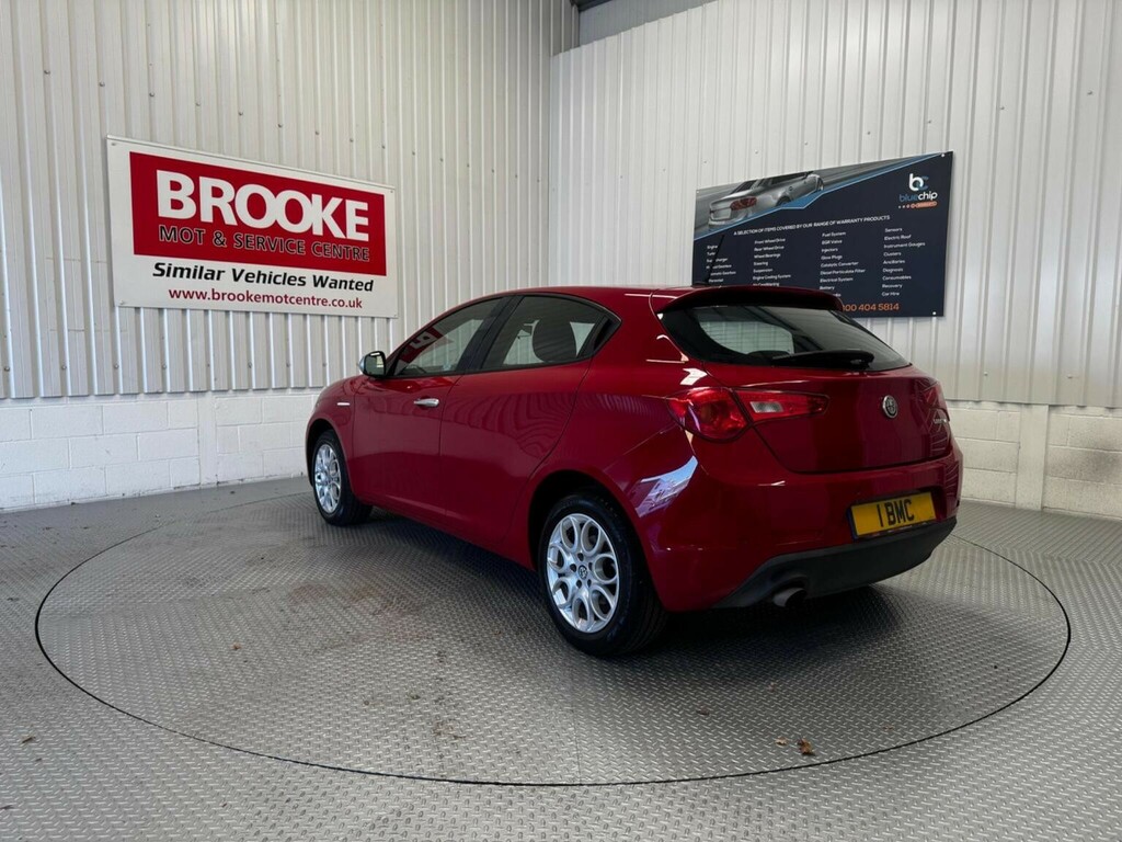 Alfa Romeo Giulietta 1.4 Tb Multiair Super Euro 6 Ss Red #5