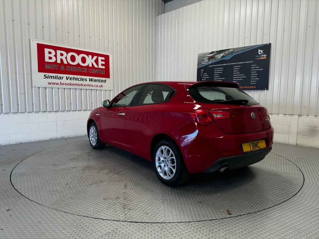 Alfa Romeo Giulietta 1.4 Tb Multiair Super Euro 6 Ss Red #5