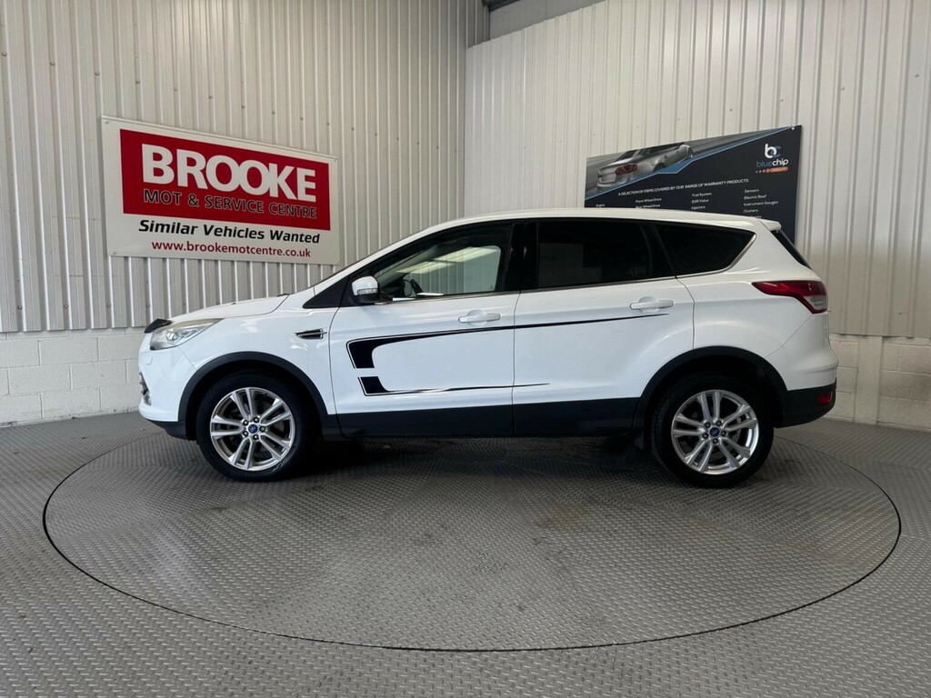 Ford Kuga Suv 2.0 Tdci Titanium X Powershift Awd Euro 5 White #4