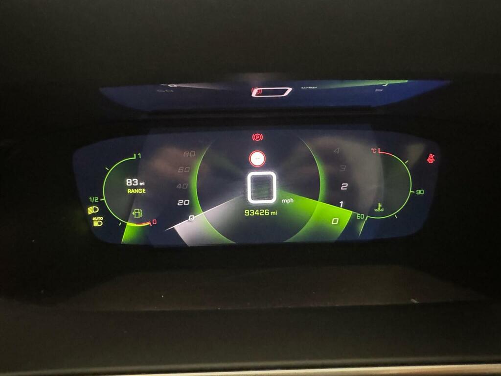 Peugeot 2008 1.2 Puretech Allure Premium Suv #18