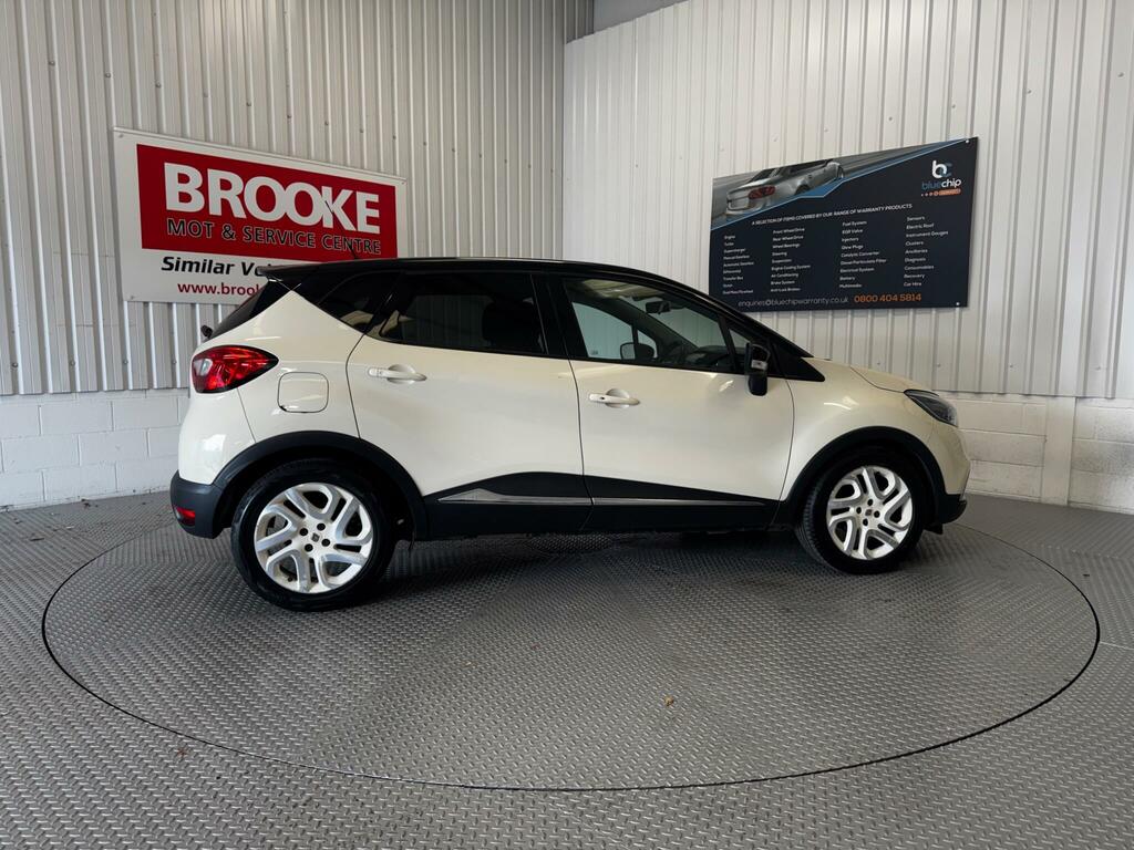 Renault Captur 1.5L Dynamique Medianav Beige #8