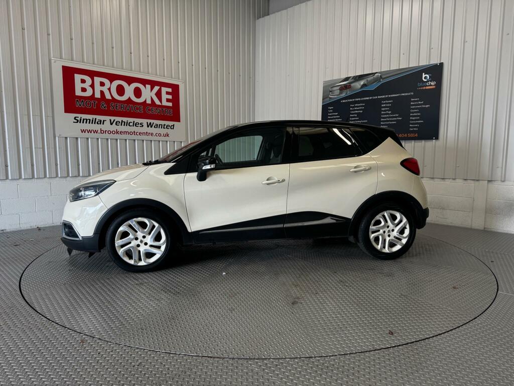 Renault Captur 1.5L Dynamique Medianav Beige #4