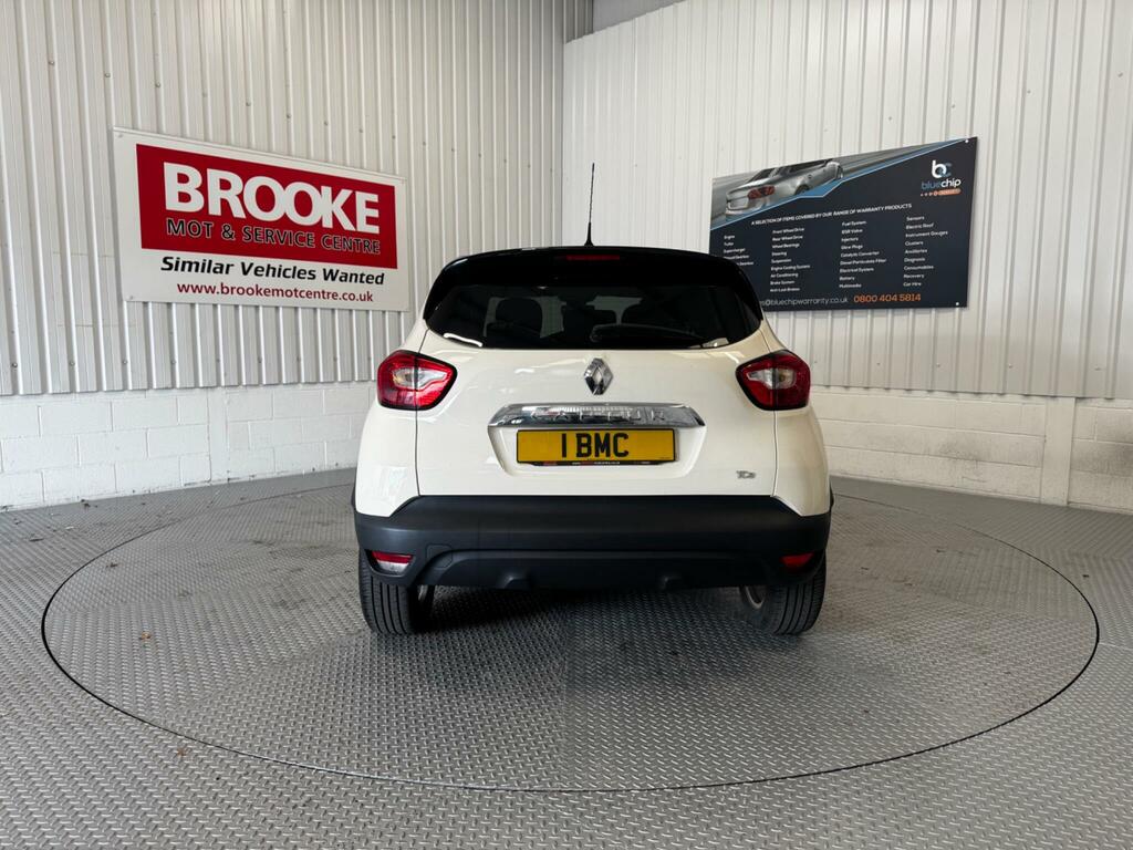 Renault Captur 1.5L Dynamique Medianav Beige #6
