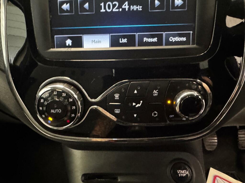 Renault Captur 1.5L Dynamique Medianav Beige #24