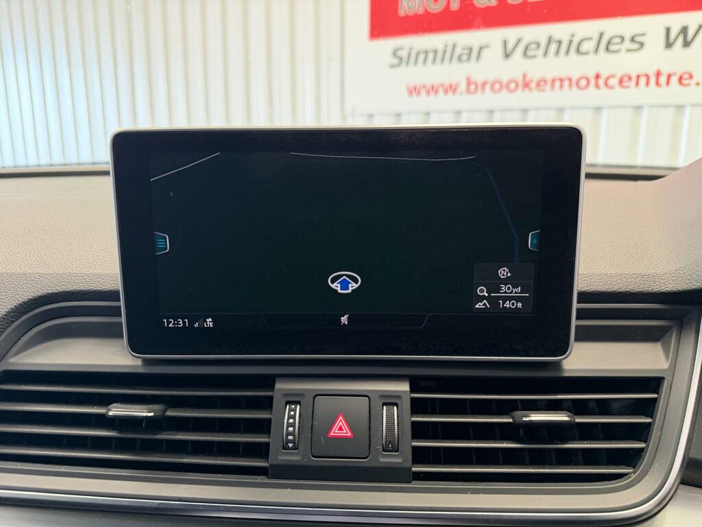 Audi Q5 Suv 2.0 Tdi 40 S Line 2018 Black #24