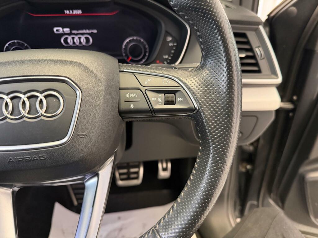 Audi Q5 Suv 2.0 Tdi 40 S Line 2018 Black #19